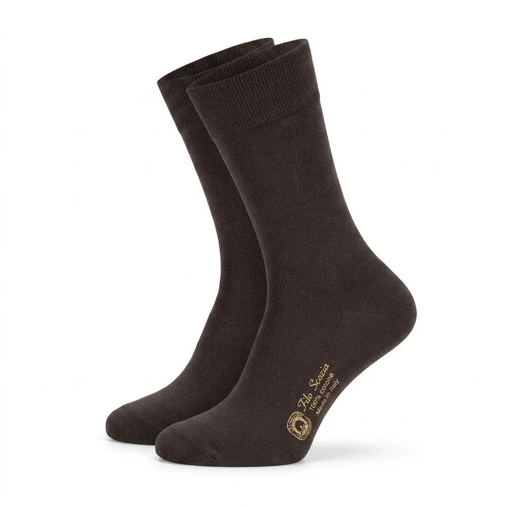 Distretto73 Men's 100% Filoscozia Cotton Solid Color Dress Socks - Image 3