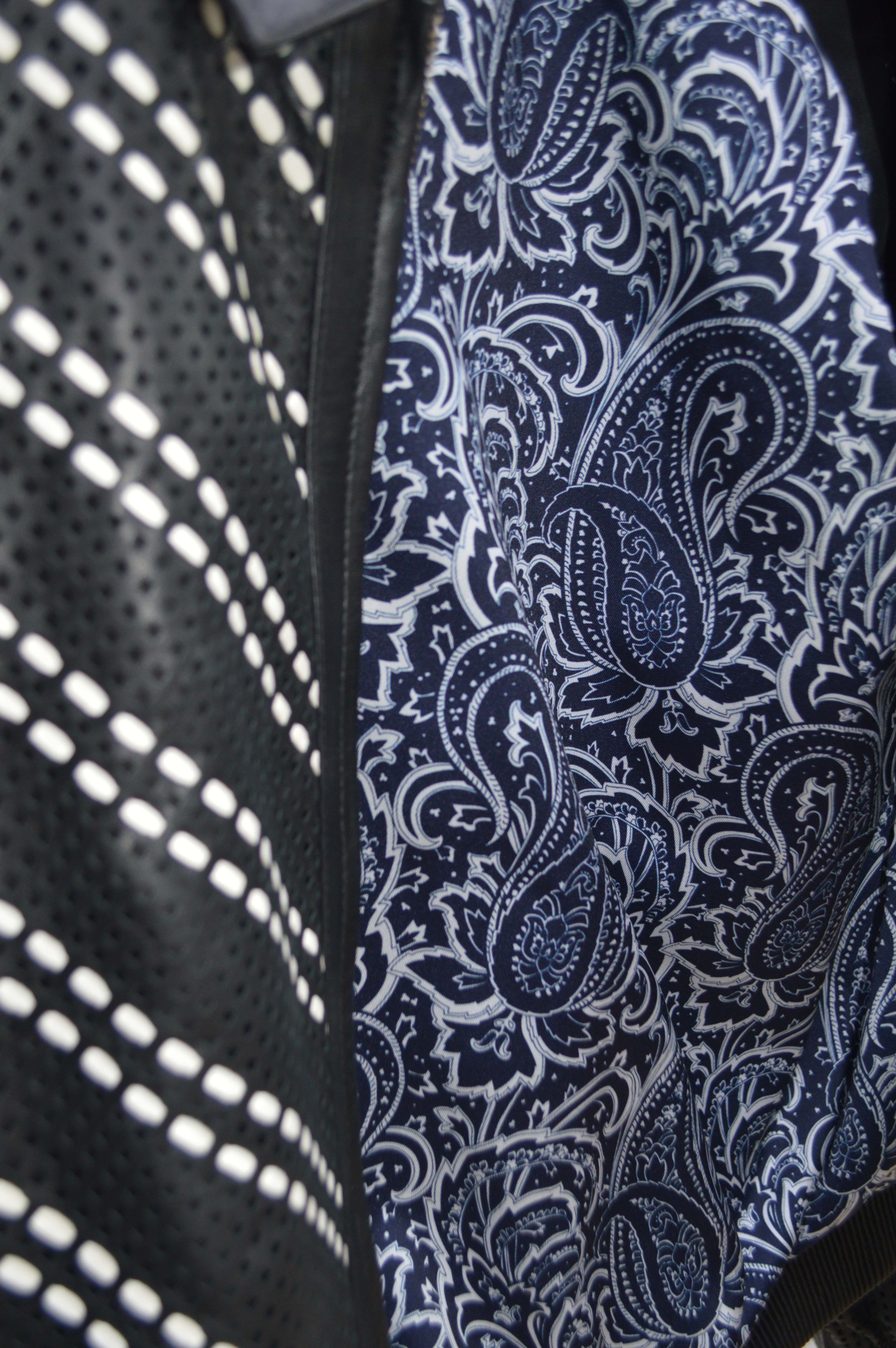 Torras N82E405A Leather Black and White - Image 3