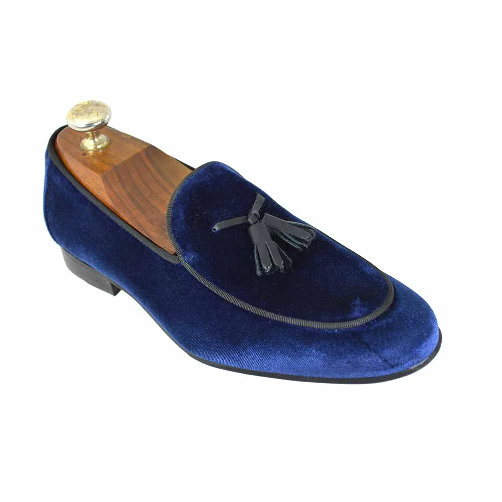 Walk Velvet Tassel Loafer - Image 4